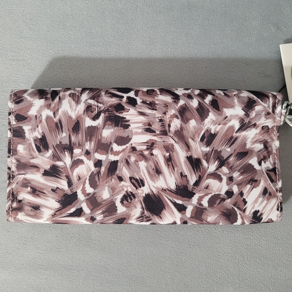 Kipling Trifold Wallet - Picture 2 of 16